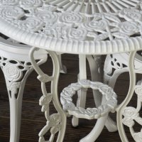 Anteprima: LONDON ROSE Tavolino da bistrot - Bianco (2 sedie)