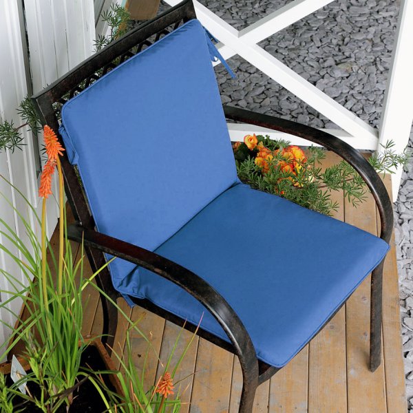 Cuscini seduta e schienale colore blu